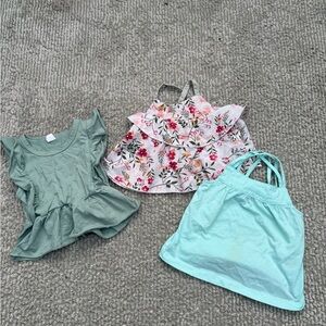 Set of Three Girls' Tops - Floral and Solid Colors